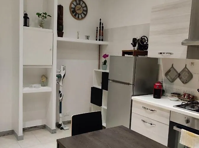 House Passarotti, 21